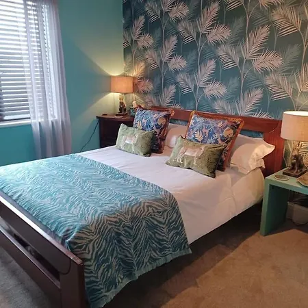 Holiday home 7 Cromwell Gardens - 2 Bed House Scarborough