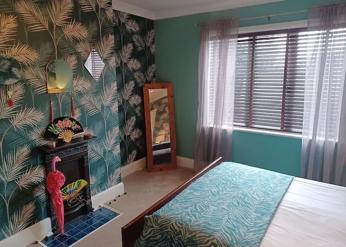 7 Cromwell Gardens - 2 Bed House Nyaraló *