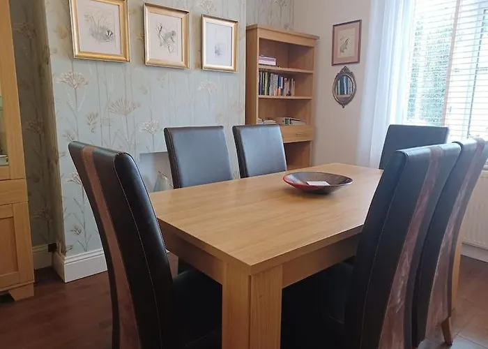 7 Cromwell Gardens - 2 Bed House Nyaraló