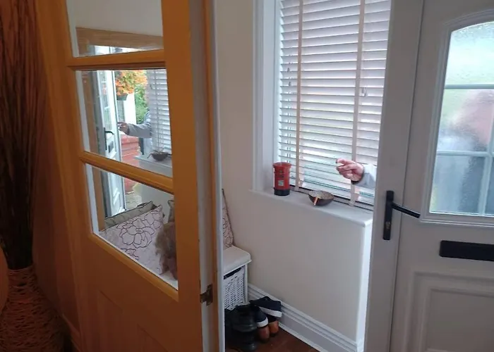 7 Cromwell Gardens - 2 Bed House Nyaraló