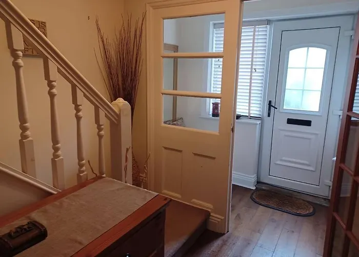 7 Cromwell Gardens - 2 Bed House Nyaraló