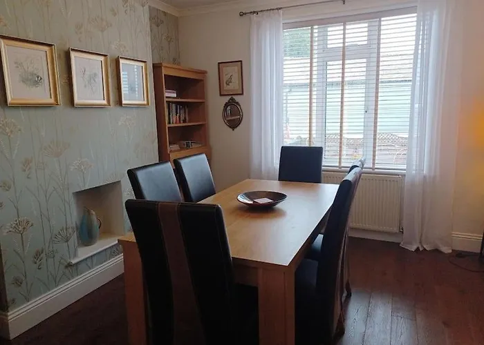 7 Cromwell Gardens - 2 Bed House Nyaraló Scarborough