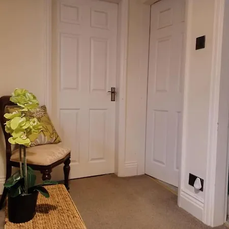 7 Cromwell Gardens - 2 Bed House Сasa de vacaciones *